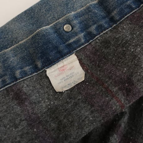 70s Levi's 70505-0317 Denim Jacket With Troy Blanket
