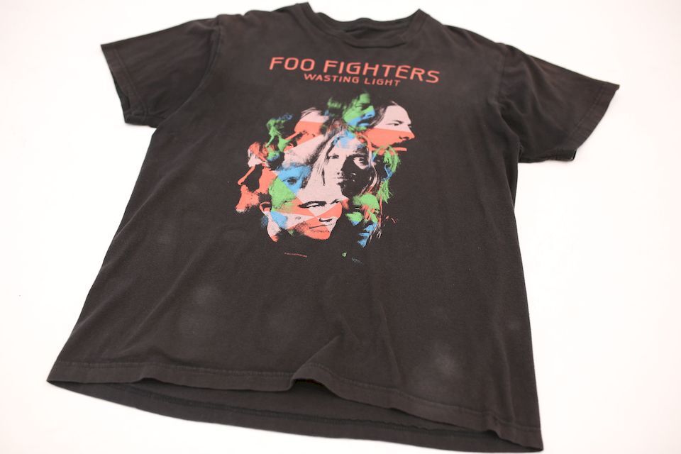 Foo Fighters 2011 Tour T-Shirt | Strato