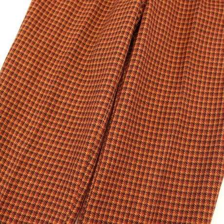 Hound's Tooth Pattern Pleats Design Pants