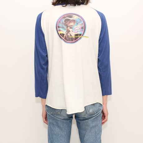 E.T. Raglan Sleeves T-Shirt