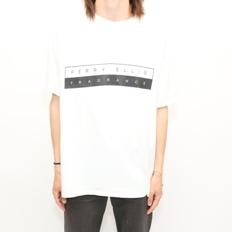 90's PERRY ELLIS T-Shirt
