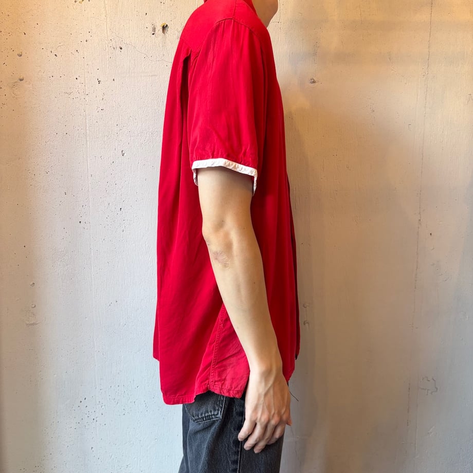 688b0716fa2afef91424a44c