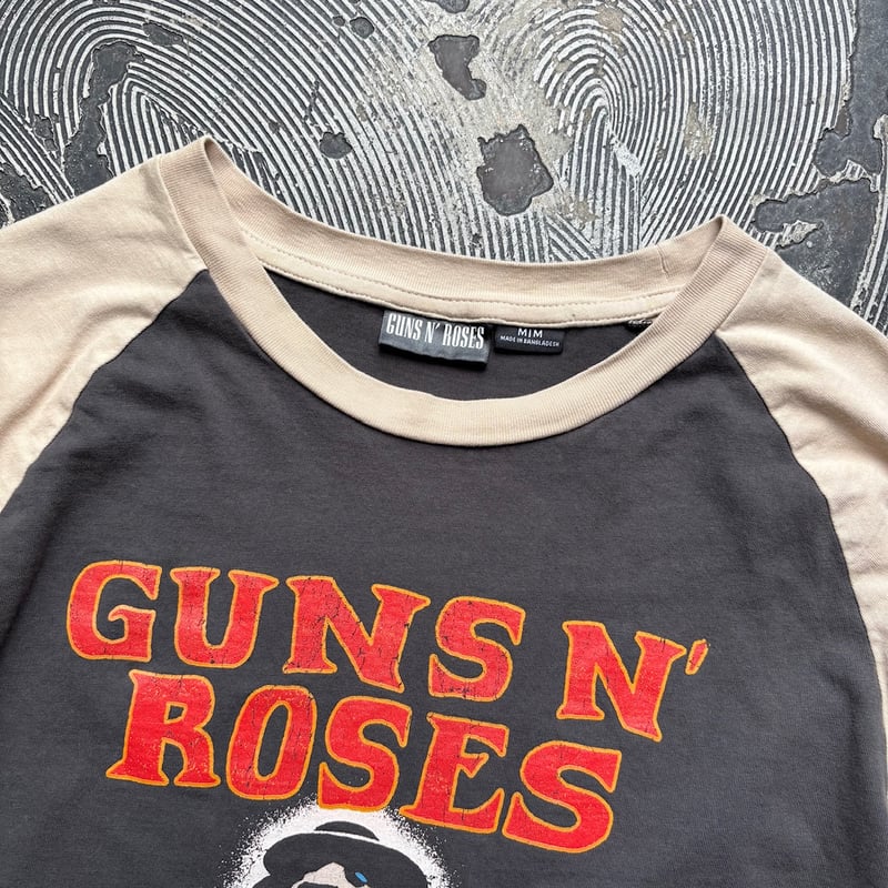 Guns N' Roses Raglan Sleeve T-Shirt | Strato