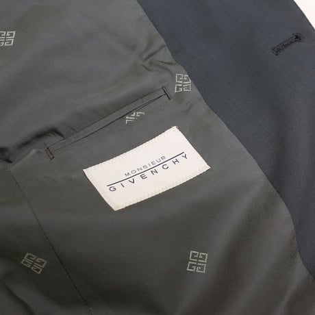 Givenchy 2pc Set Up