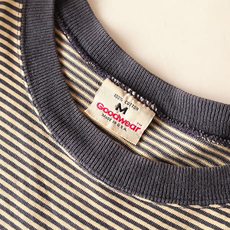 Border T-Shirt
