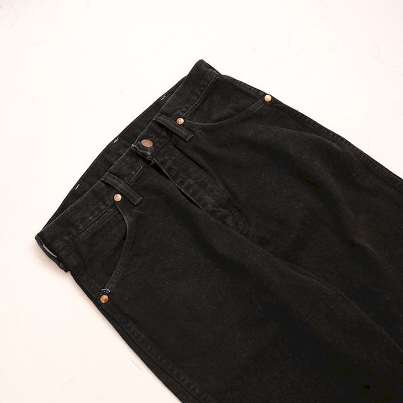 Wrangler 13MWZWK Black Denim Pants | Strato