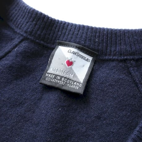 Cashmere V-Neck Knit Sweater MADE IN SCOTLAND