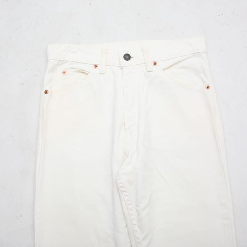 Levi's 517 White Denim Pants | Strato