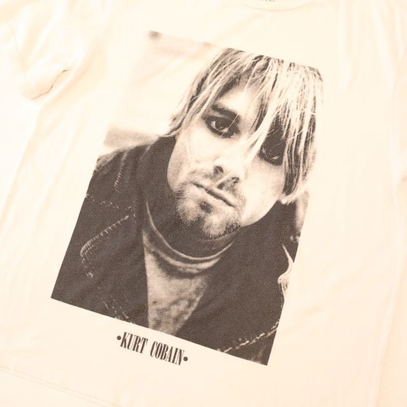 超貴重 2002年 コピーライト アンビル NIRVANA グランジ 古着 90s NIRVANA Kurt Cobain 「Angel Wings」 Memorial Film