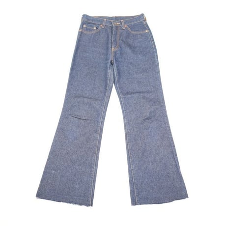 90's Levi's W557 Flared Denim Pants