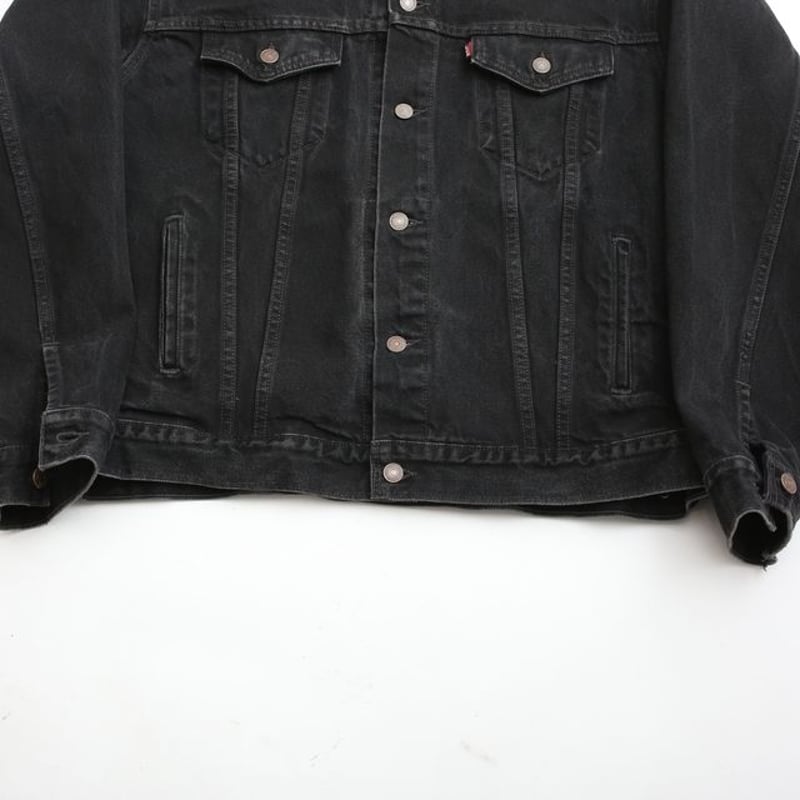 90s Levis 70507 Black Denim Jacket MADE IN USA...