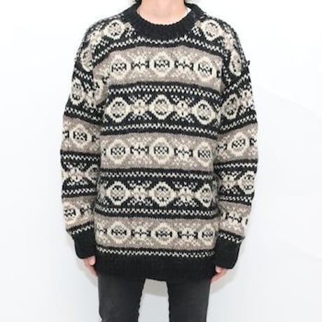 Vintage Border Wool Knit Sweater