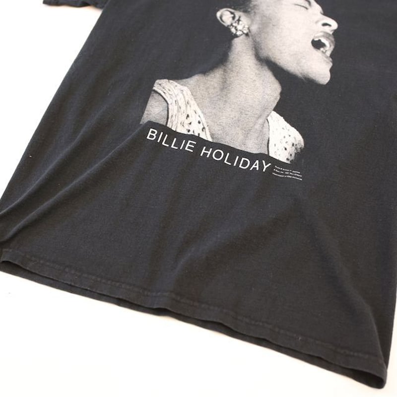 90's Bille Holiday T-Shirt | Strato 90's Bille Holiday T-Shirt | Strato