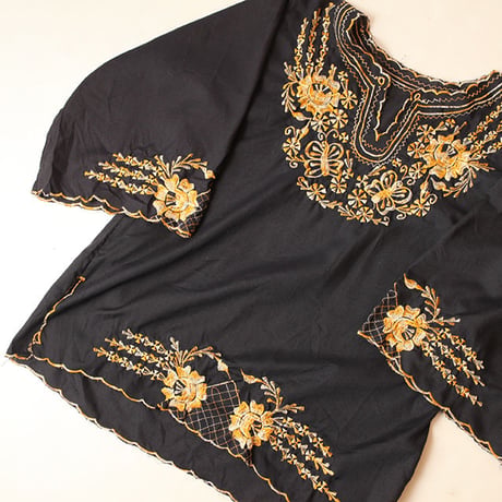 Embroidery Tunic Shirt