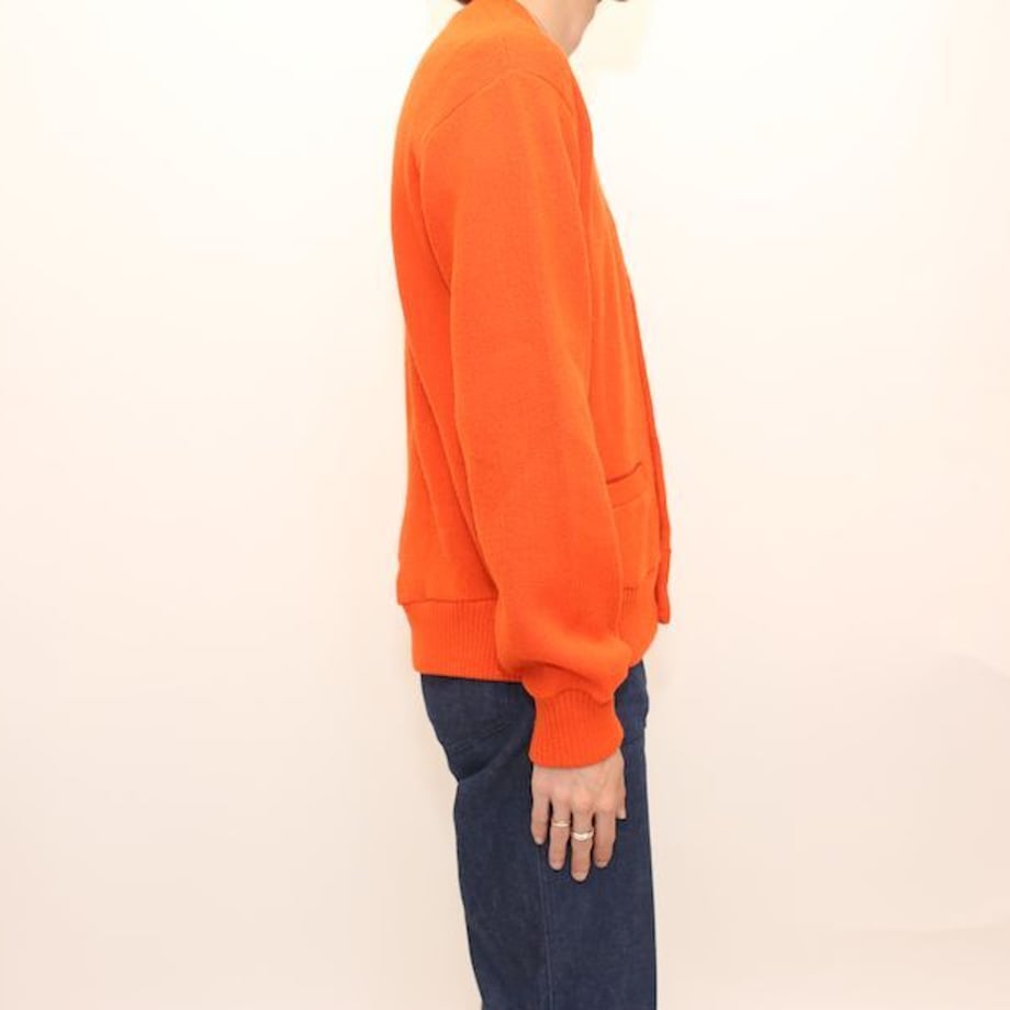 652fad61e84387045d56dc7e