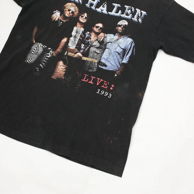 90's VanHalen World Tour 1993 T-Shirt | Strato 90's VanHalen World Tour 1993 T-Shirt | Strato