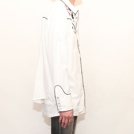 Beads embroidery Shirt