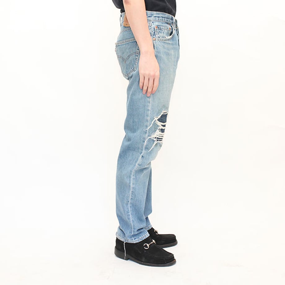5e3fa05bcf327f7825daa689