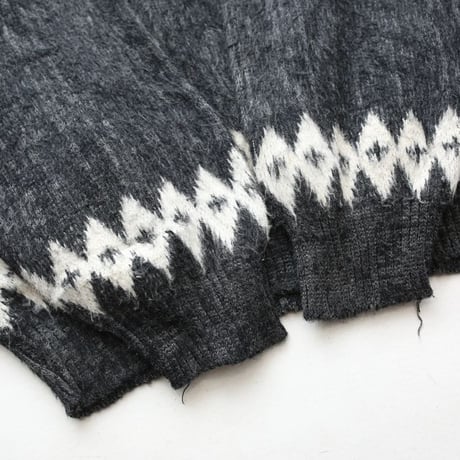 Wool Knit Sweater Hand Made in ECUADOR
