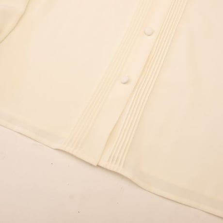 Pleats & Embroidery Design L/S Shirt