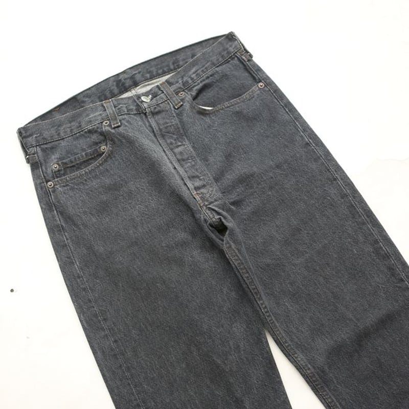 80s Levi's 501-0658 Black Denim Pants | Strato