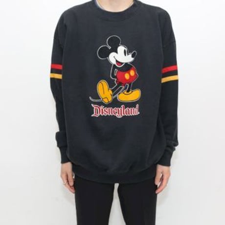 80’s Mickey Mouse Sweat Shirt