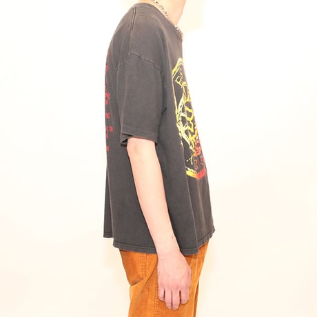 THE MOODY BLUSE T-Shirt