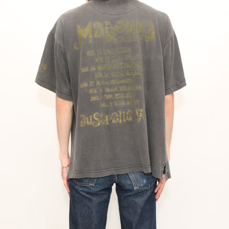 マドンナ 　Confessions Tour　大阪 京セラドーム公演　Tシャツ マドンナ Confessions Tour 大阪 京セラドーム公演 Tシャツ
