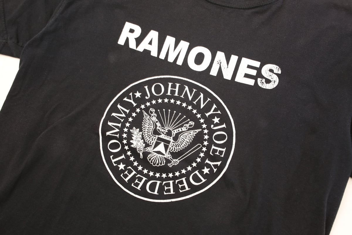 Ramones T-Shirt | Strato Ramones T-Shirt | Strato