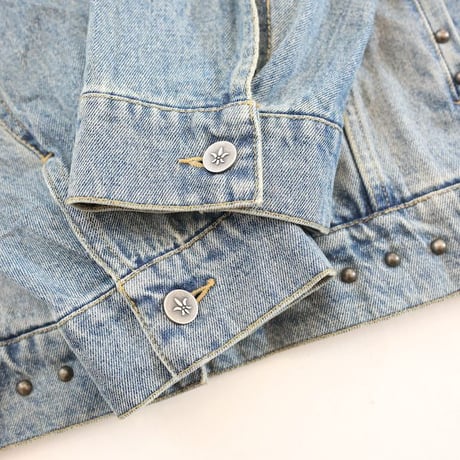 Studs Design Denim Jacket