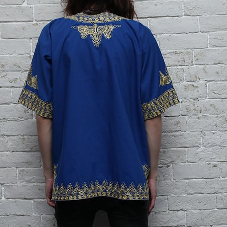 プルオーバー刺繍シャツ Pullover Embroidery Shirt