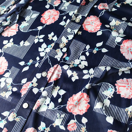 Vintage Flower Pattern Shirt