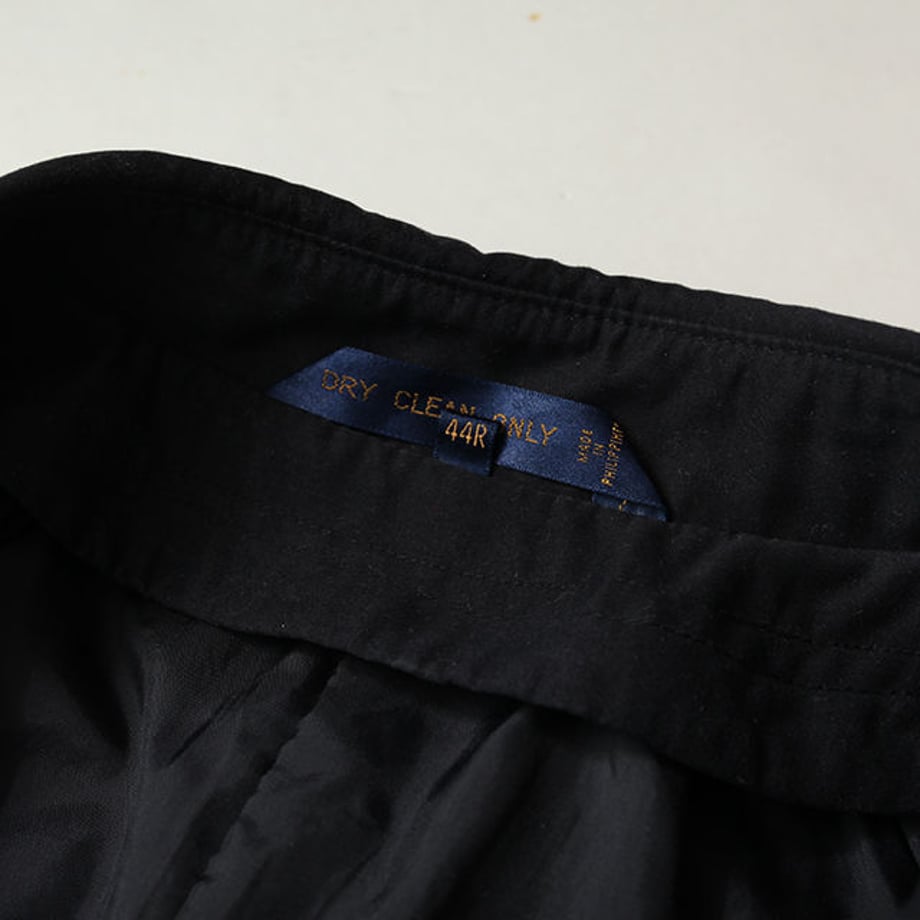 5b7687ff5496ff609a00044b