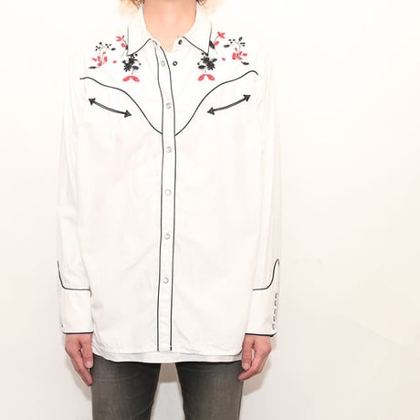 Beads embroidery Shirt
