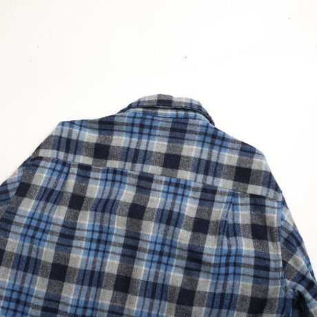 70s Montgomery Ward Wool Plaid Loop Shirt