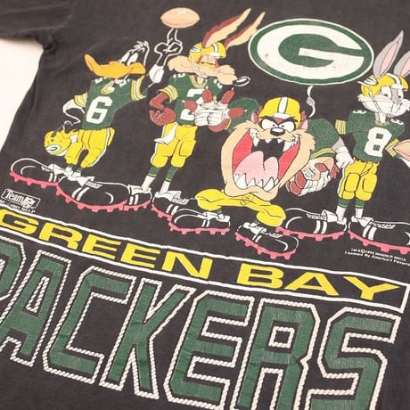 Looney Tunes Green Bay Packers T-Shirt