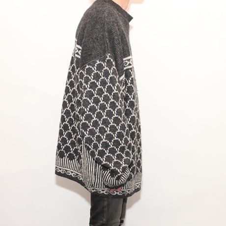 Over Size Knit Sweater
