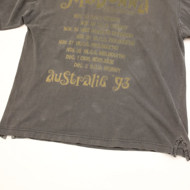 【1993年製】MADONNA マドンナ ワールドツアー Ｔシャツ ビンテージ 90年代 マドンナ アメリカ製 ザガーリーショー ライブ プリント 黒