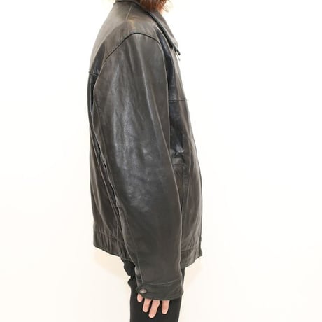 DOCKERS Black Leather Jacket Loose Silhouette