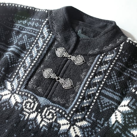 Vintage Knit Dale of Norway