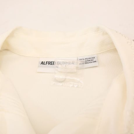 Pleats & Embroidery Design L/S Shirt