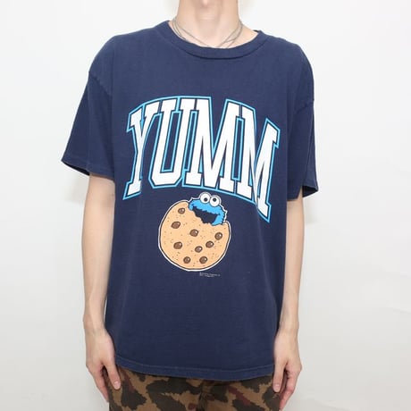 90's Sesame Street Cookie Monster T-Shirt