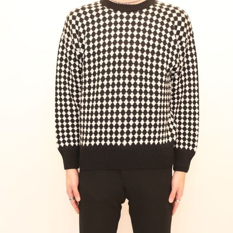 Black × White Patterned  Knit Sweater MADE IN ITALY