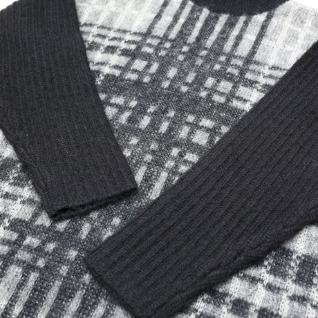 Check Pattern Wool Knit Sweater