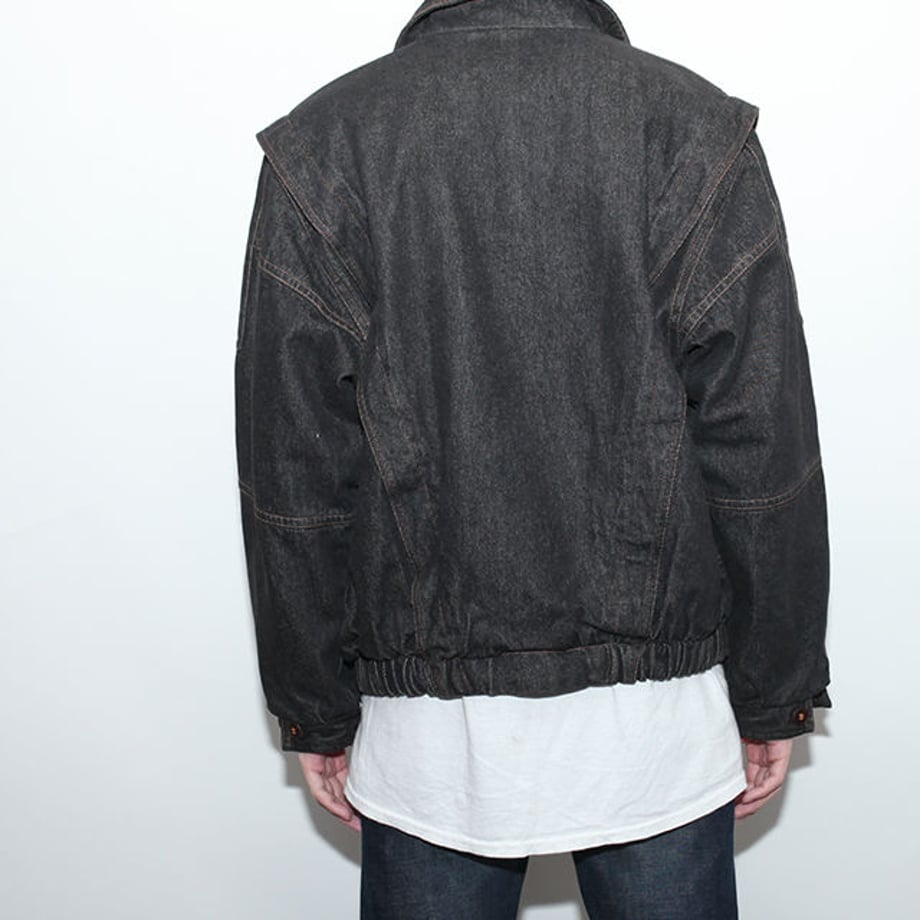 5ba4ae7d5496ff2edc000037