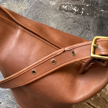 Old Coach Leather Shoulder Bag
