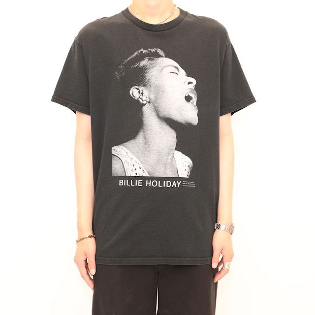 90's Bille Holiday T-Shirt | Strato 90's Bille Holiday T-Shirt | Strato