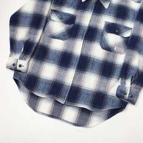 Ombre Plaid Flannel Zip Shirt