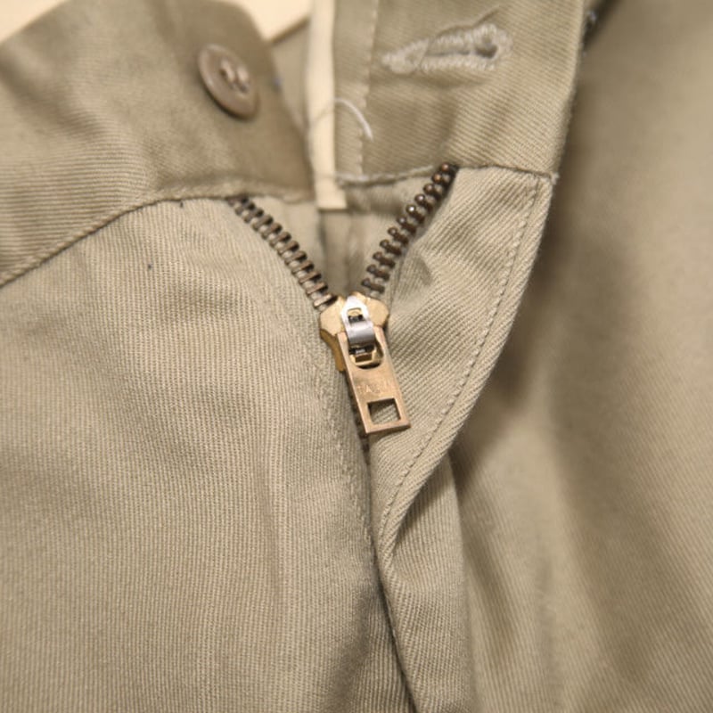 リー チェトパ チノパン Lee Chetopa | Strato