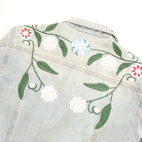 Flower Embroidery Denim Jacket